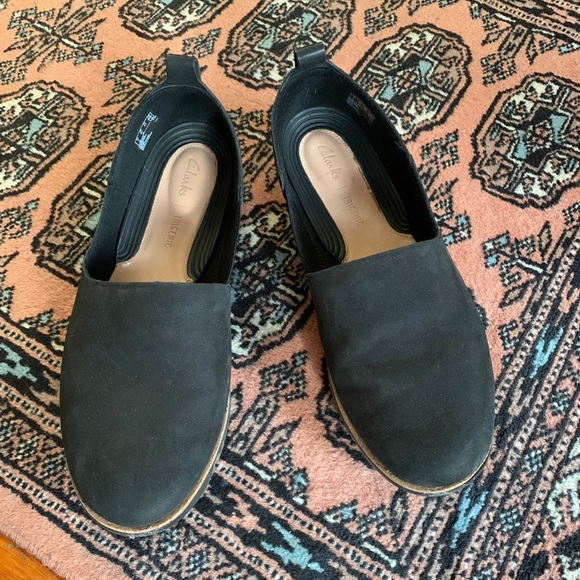 Clarks women’s Trigenic loafer (worn once) - Picture 1 of 3